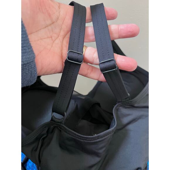 NWT Nip Tuck Swimwear Must Haves Black Ruched One Piece Swimsuit Size 4 - Picture 9 of 14